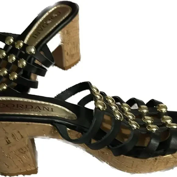 Cardani Italian made shoes in excellent condition black with gold embellishment - Picture 3 of 8